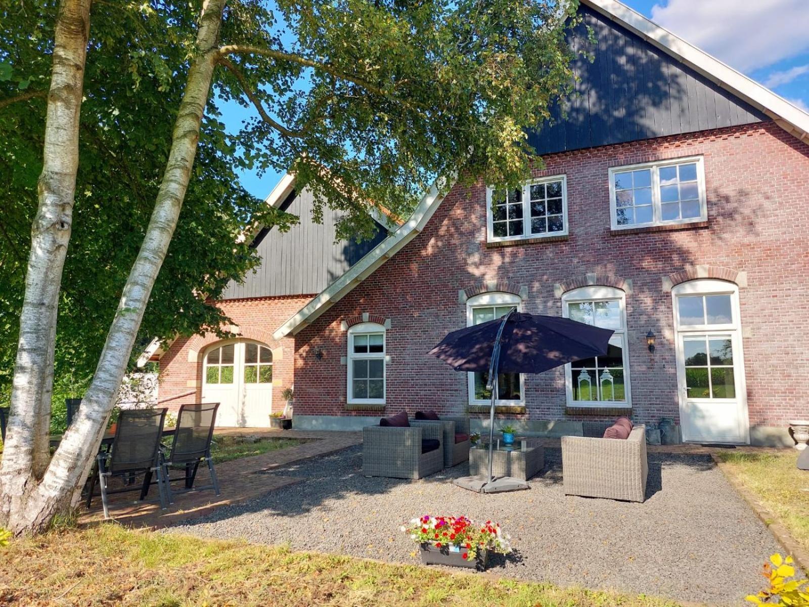 Landhuis Onder De Lindeboom Losser Eksteriør billede